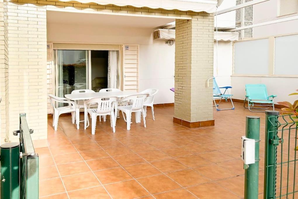 Piso Bajo 3 Habitaciones 2 Banos Y Gran Terraza เดเนีย ภายนอก รูปภาพ